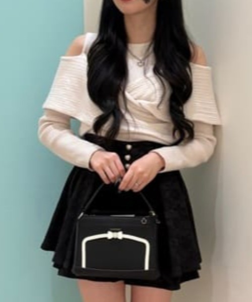 SAMANTHAVEGA(サマンサベガ)の「プチリボンショルダーバッグ(ショルダーバッグ・レディース・ピンク/ブラック/ベージュ・FREE)」の1枚目の写真