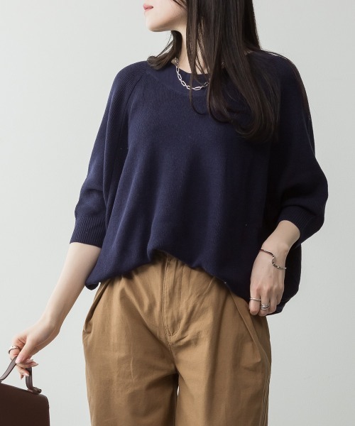aity(アイティ)の「M-5L 前後2way 畦編みルーズセーター(ニット/セーター・レディース・ネイビー/オフホワイト/グレイッシュベージュ/ライトグレー/ブラック・4L~5L/LL~3L/M~L)」の1枚目の写真