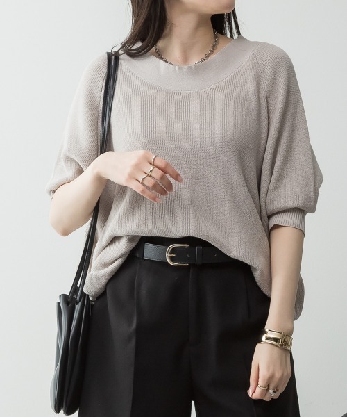 aity(アイティ)の「M-5L 前後2way 畦編みルーズセーター(ニット/セーター・レディース・ネイビー/オフホワイト/グレイッシュベージュ/ライトグレー/ブラック・4L~5L/LL~3L/M~L)」の4枚目の写真