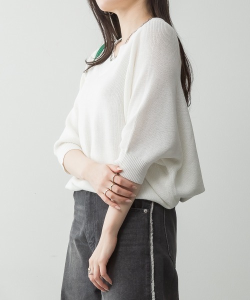 aity(アイティ)の「M-5L 前後2way 畦編みルーズセーター(ニット/セーター・レディース・ネイビー/オフホワイト/グレイッシュベージュ/ライトグレー/ブラック・4L~5L/LL~3L/M~L)」の8枚目の写真