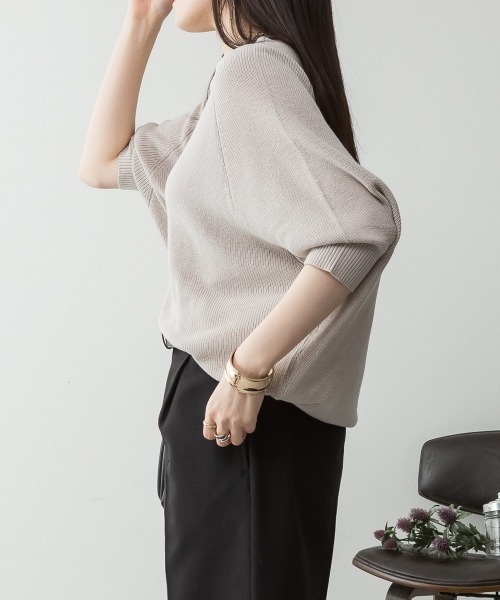 aity(アイティ)の「M-5L 前後2way 畦編みルーズセーター(ニット/セーター・レディース・ネイビー/オフホワイト/グレイッシュベージュ/ライトグレー/ブラック・4L~5L/LL~3L/M~L)」の13枚目の写真