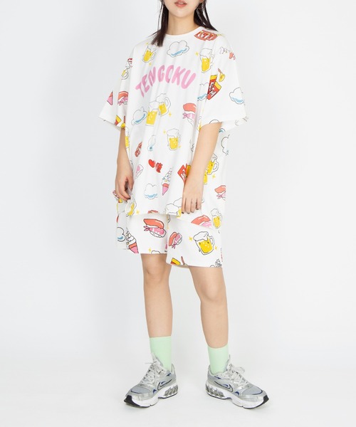 PUNYUS(プニュズ)の「【新サイズ】天国と地獄総柄Tシャツ(Tシャツ/カットソー・レディース・スミクロ/ホワイト・1/2/3/4/5)」の5枚目の写真