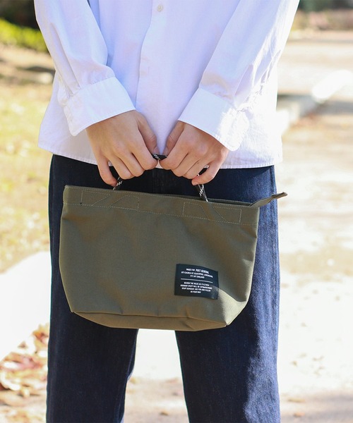 POST GENERAL（ポストジェネラル）の「POST GENERAL ポストジェネラル THE LUNCH COOLER TOTE ザ ランチクーラートート（トートバッグ・メンズ・グレー/ブラック/オリーブ/ネイビー・FREE）」の16枚目の写真