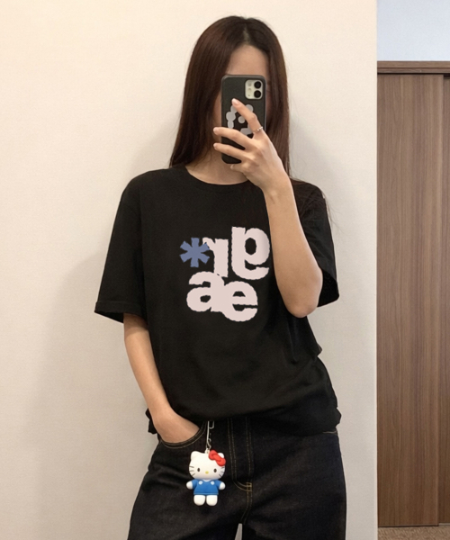 GRAVER（グレーバー）の「[ユニセックス]GRAE-S パステル半袖Tシャツ_3カラー（Tシャツ/カットソー・レディース・ブラック/チャコールグレー/ホワイト・LARGE/MEDIUM/SMALL）」の8枚目の写真