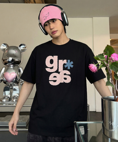 GRAVER（グレーバー）の「[ユニセックス]GRAE-S パステル半袖Tシャツ_3カラー（Tシャツ/カットソー・レディース・ブラック/チャコールグレー/ホワイト・LARGE/MEDIUM/SMALL）」の9枚目の写真