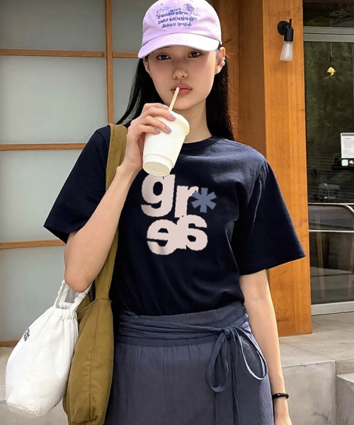 GRAVER（グレーバー）の「[ユニセックス]GRAE-S パステル半袖Tシャツ_3カラー（Tシャツ/カットソー・レディース・ブラック/チャコールグレー/ホワイト・LARGE/MEDIUM/SMALL）」の13枚目の写真