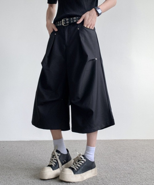 link lot（リンクロット）の「【バックゴム】リベットデザインクロップド変形スラックス（スラックス・メンズ・グレー/ブラック・L/M）」の4枚目の写真