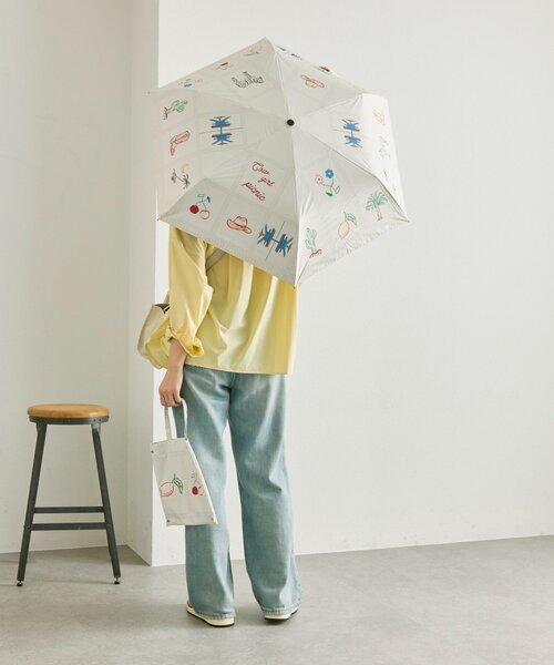 ear PAPILLONNER(イアパピヨネ)の「SUM1 STYLEパッチワーク晴雨兼用傘(折りたたみ傘・レディース・ホワイト/ブラック・FREE)」の14枚目の写真