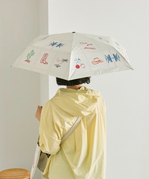 ear PAPILLONNER(イアパピヨネ)の「SUM1 STYLEパッチワーク晴雨兼用傘(折りたたみ傘・レディース・ホワイト/ブラック・FREE)」の17枚目の写真