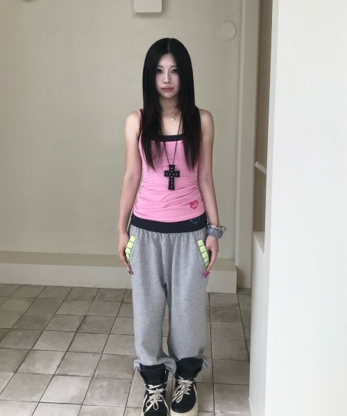 SCULPTOR(スカルプター)の「Sweet Kitty Tank Top(タンクトップ・レディース・グレー/チャコールグレー/ホワイト/ブラウン/ピンク/ミント・SMALL/MEDIUM/LARGE)」の14枚目の写真