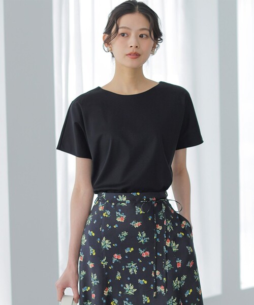 組曲（クミキョク）の「タッチミースムース ドルマンスリーブ カットソー（Tシャツ/カットソー・レディース・ブラック系/ホワイト系/ダークブラウン系・S2）」の7枚目の写真