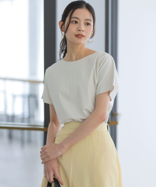 組曲（クミキョク）の「タッチミースムース ドルマンスリーブ カットソー（Tシャツ/カットソー・レディース・ブラック系/ホワイト系/ダークブラウン系・S2）」の12枚目の写真