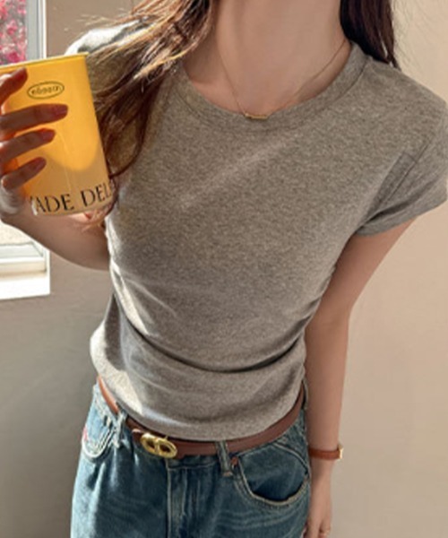 mielu(ミエル)の「ベーシックタイトTシャツ(Tシャツ/カットソー・レディース・ホワイト/ブラック/グレー/ダークグレー・LARGE/MEDIUM)」の12枚目の写真