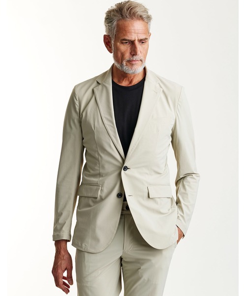 AKM(エイケイエム)の「SWING EASY JACKET (CENTER VENT)(テーラードジャケット・メンズ・ライトグレー/ネイビー/ベージュ/ブラック・LARGE)」の15枚目の写真