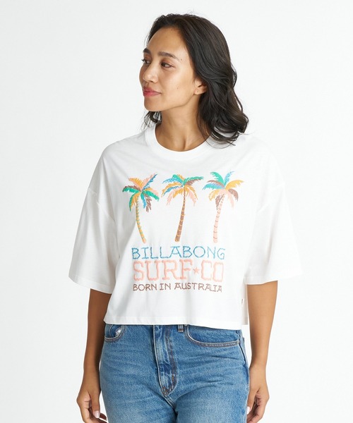 BILLABONG(ビラボン)の「BILLABONG ウィメンズ FOUND IT PARADISE LS CROPPED TEE Tシャツ 【2026年夏モデル】(Tシャツ/カットソー・レディース・ホワイト/オフホワイト/イエロー系その他/グリーン系その他・MEDIUM)」の2枚目の写真
