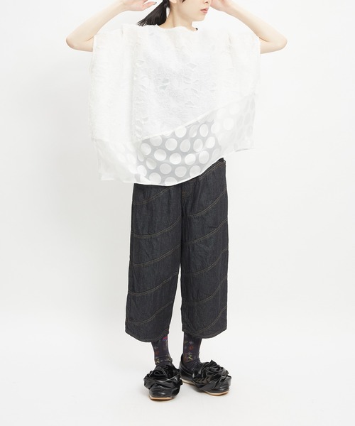 gomme(ゴム)の「フラワーコクーンブラウス(シャツ/ブラウス・レディース・ブラック/アイボリー・MEDIUM)」の8枚目の写真