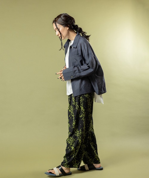 OSMOSIS（オズモーシス）の「シアージップブルゾン（ブルゾン・レディース・ネイビー/ブラック/グレイッシュベージュ・ONE SIZE）」の5枚目の写真