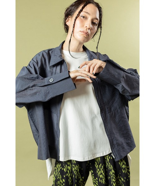 OSMOSIS（オズモーシス）の「シアージップブルゾン（ブルゾン・レディース・ネイビー/ブラック/グレイッシュベージュ・ONE SIZE）」の7枚目の写真