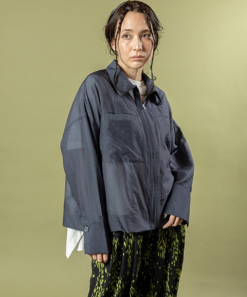 OSMOSIS（オズモーシス）の「シアージップブルゾン（ブルゾン・レディース・ネイビー/ブラック/グレイッシュベージュ・ONE SIZE）」の10枚目の写真