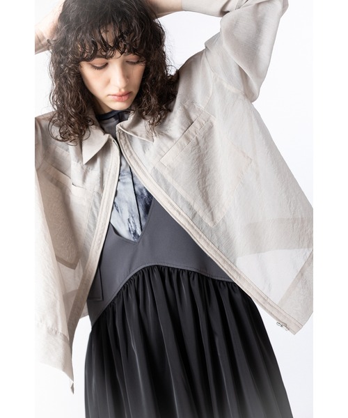 OSMOSIS（オズモーシス）の「シアージップブルゾン（ブルゾン・レディース・ネイビー/ブラック/グレイッシュベージュ・ONE SIZE）」の14枚目の写真