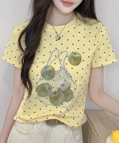 Sibra(シブラ)の「アップルプリントドット柄コンパクトTシャツ(Tシャツ/カットソー・レディース・ネイビー/イエロー/グリーン/ホワイト・M)」の2枚目の写真
