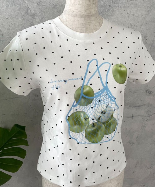 Sibra(シブラ)の「アップルプリントドット柄コンパクトTシャツ(Tシャツ/カットソー・レディース・ネイビー/イエロー/グリーン/ホワイト・M)」の5枚目の写真