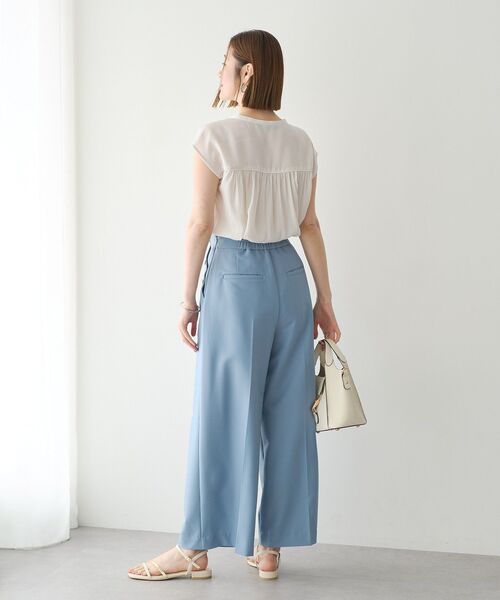 YECCA VECCA(イェッカヴェッカ)の「【接触冷感】フレンチスリーブギャザーブラウス(シャツ/ブラウス・レディース・オフホワイト/イエロー/ネイビー/ストライプ・FREE)」の7枚目の写真