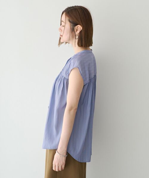 YECCA VECCA(イェッカヴェッカ)の「【接触冷感】フレンチスリーブギャザーブラウス(シャツ/ブラウス・レディース・オフホワイト/イエロー/ネイビー/ストライプ・FREE)」の16枚目の写真