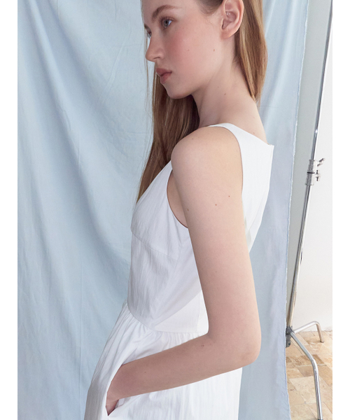 ETMON(エトモン)の「Button Lace Sleeveless Dress, White(ワンピース・レディース・その他・SMALL/MEDIUM)」の5枚目の写真