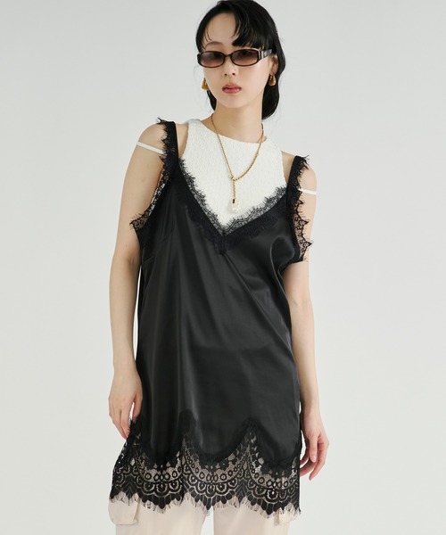 Ezick(エジック)の「Lace trim satin camisole/レースサテンキャミソール(キャミソール・レディース・ブラック/オフホワイト・FREE)」の1枚目の写真