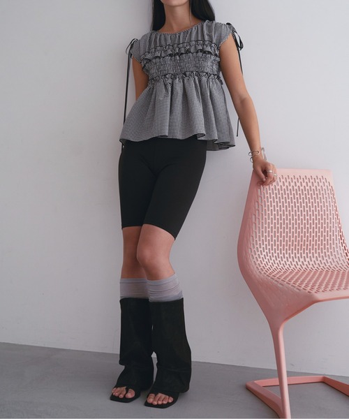 SOEMIN(ソミン)の「Shirred ribbon blouse/シャーリングリボンノースリーブブラウス(シャツ/ブラウス・レディース・ホワイト/チェック/ブラック・FREE)」の9枚目の写真