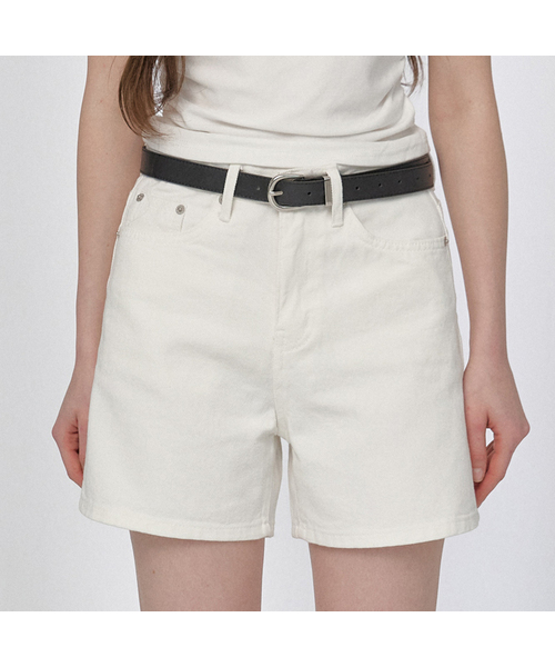 BUTTON UP(ボタンアップ)の「デイリーコットンショートパンツ(2カラー)(その他パンツ・レディース・アイボリー/ブラック・SMALL/MEDIUM/LARGE)」の1枚目の写真