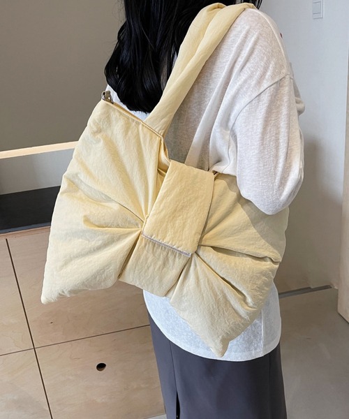 LA VORAGINE(ラ ヴォラジネ)の「ビッグリボンパテッド 2WAYョルダーバッグ/トートバッグ(トートバッグ・レディース・GRAY/Yellow/Black/Beige・FREE)」の7枚目の写真