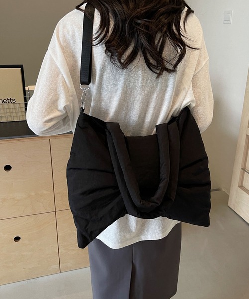 LA VORAGINE(ラ ヴォラジネ)の「ビッグリボンパテッド 2WAYョルダーバッグ/トートバッグ(トートバッグ・レディース・GRAY/Yellow/Black/Beige・FREE)」の21枚目の写真