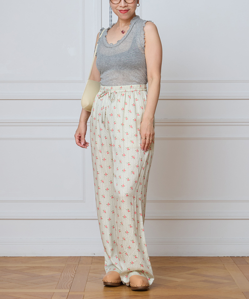 IENA LA BOUCLE（イエナラブークル）の「《追加2》seamless basic. シームレスベーシック Flounce タンクトップ（タンクトップ・レディース・サックスブルー/チャコールグレー・FREE）」の3枚目の写真