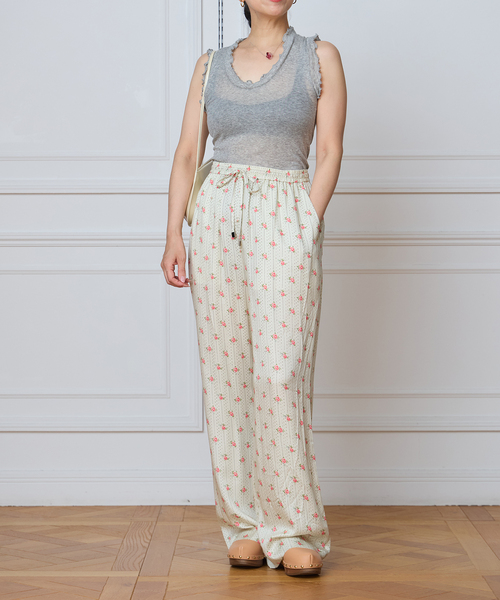 IENA LA BOUCLE（イエナラブークル）の「《追加2》seamless basic. シームレスベーシック Flounce タンクトップ（タンクトップ・レディース・サックスブルー/チャコールグレー・FREE）」の9枚目の写真