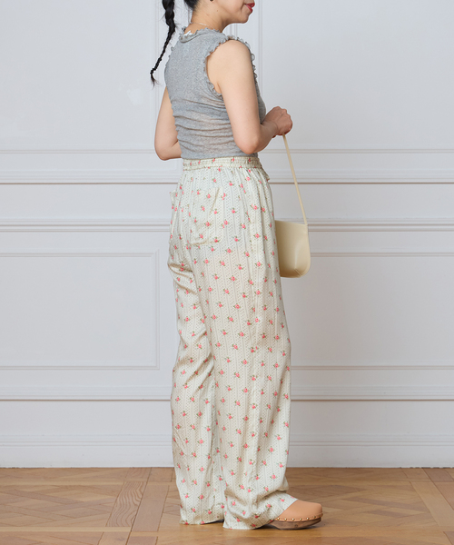IENA LA BOUCLE（イエナラブークル）の「《追加2》seamless basic. シームレスベーシック Flounce タンクトップ（タンクトップ・レディース・サックスブルー/チャコールグレー・FREE）」の12枚目の写真