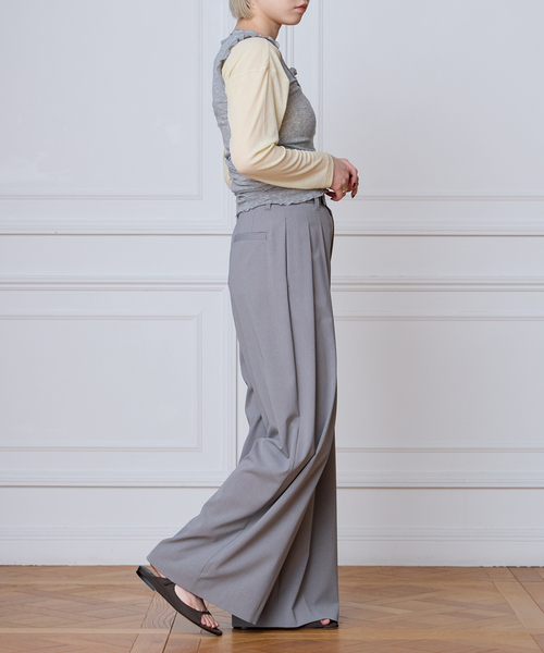 IENA LA BOUCLE（イエナラブークル）の「《追加2》seamless basic. シームレスベーシック Flounce タンクトップ（タンクトップ・レディース・サックスブルー/チャコールグレー・FREE）」の21枚目の写真