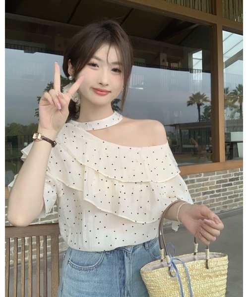 CHEER（チアー）の「チョーカー風ネック ドット柄アシンメトリーフリルブラウス（シャツ/ブラウス・レディース・ホワイト・FREE）」の10枚目の写真