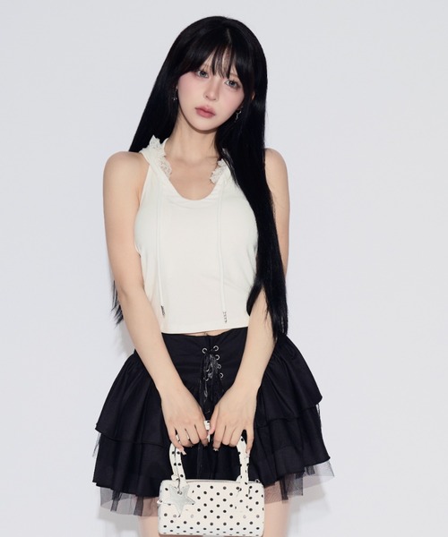 tinkerend(ティンカーエンド)の「【カップ付き】Backless Lace Hoodie / バックオープンレースパーカー(タンクトップ・レディース・ホワイト/ブラック/グレー・FREE)」の5枚目の写真