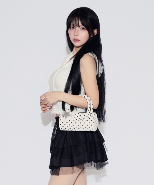 tinkerend(ティンカーエンド)の「【カップ付き】Backless Lace Hoodie / バックオープンレースパーカー(タンクトップ・レディース・ホワイト/ブラック/グレー・FREE)」の7枚目の写真
