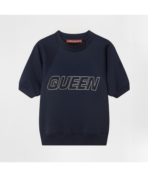 WORLDDILEMA(ワールドジレンマ)の「QUEEN EMBROIDERY CROP HALF SWEATSHIRT (NAVY)(スウェット・レディース・ネイビー・44/48)」の1枚目の写真