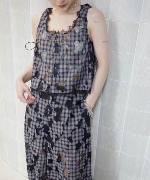 Ameri(アメリ)の「MEDI 2WAY MIA PUCHI N/SL BLOUSE(シャツ/ブラウス・レディース・マルチ/ネイビー/アイボリー・MEDIUM/SMALL)」の20枚目の写真