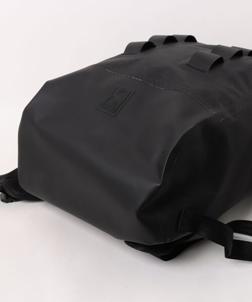 VIBGYOR（ヴィブジョー）の「【CHROME/クローム】URBAN EX 20L アーバン イーエックス 20L (BG374)メンズ バックパック リュックサック【アーバン イーエックス】（バックパック/リュック・メンズ・ブラック・FREE）」の4枚目の写真
