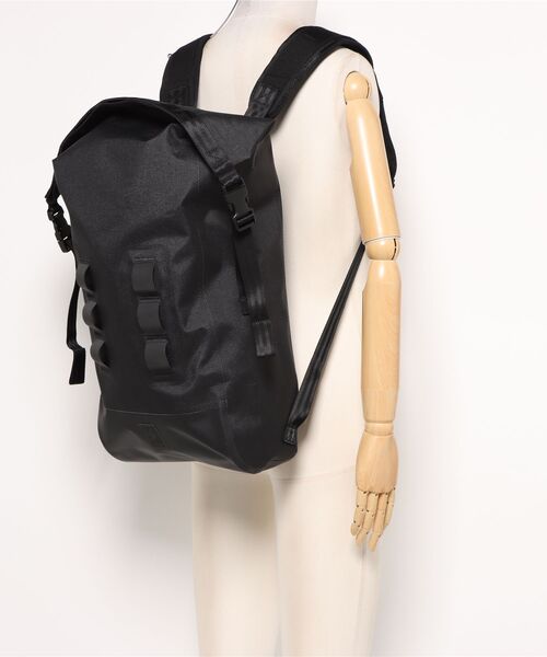 VIBGYOR（ヴィブジョー）の「【CHROME/クローム】URBAN EX 20L アーバン イーエックス 20L (BG374)メンズ バックパック リュックサック【アーバン イーエックス】（バックパック/リュック・メンズ・ブラック・FREE）」の2枚目の写真