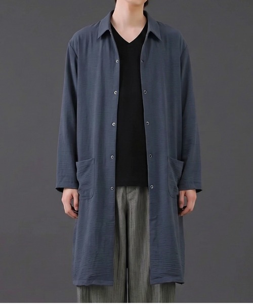 revertical（リバーティカル）の「ロングシャツコート オーバーサイズ ライトアウター（シャツ/ブラウス・メンズ・ベージュ/ブルーグレー/チャコール・LARGE/MEDIUM/SMALL）」の2枚目の写真