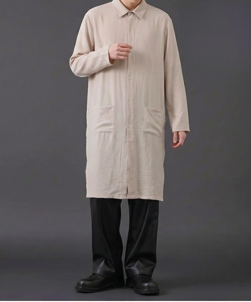 revertical（リバーティカル）の「ロングシャツコート オーバーサイズ ライトアウター（シャツ/ブラウス・メンズ・ベージュ/ブルーグレー/チャコール・LARGE/MEDIUM/SMALL）」の18枚目の写真