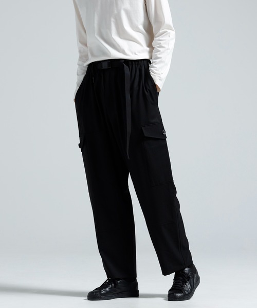 Y-3(ワイスリー)の「Y-3 WOOL UTILITY PANTS(カーゴパンツ・メンズ・ブラック・SMALL/MEDIUM/LARGE/X-LARGE/X-SMALL)」の1枚目の写真