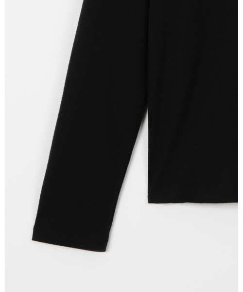 THEENDQUESTION（ジエンドクエスチョン）の「Warm turtleneck T-shirt / BLACK（Tシャツ/カットソー・レディース・その他・FREE）」の5枚目の写真