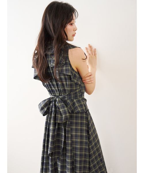 LILY BROWN(リリーブラウン)の「ラッフルフリルペプラムシャツワンピース(ワンピース・レディース・ブラウン/グリーン/ホワイト・0/1)」の6枚目の写真